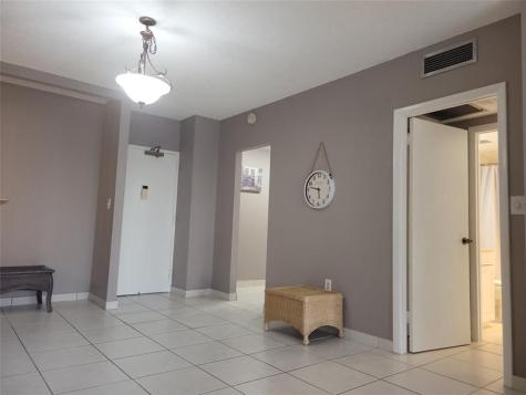 Hallandale Beach FL 33009