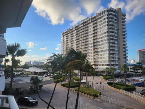 Hallandale Beach FL 33009