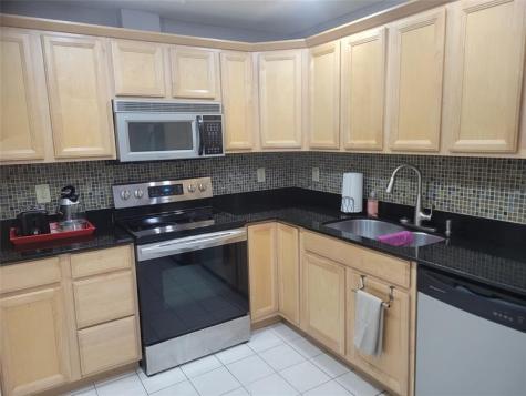 Hallandale Beach FL 33009
