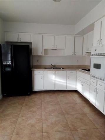 618 SW 8th Street Hallandale Beach FL 33009
