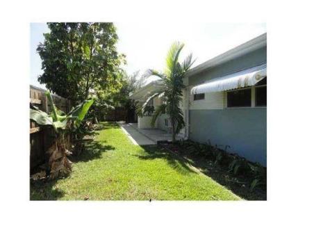 618 SW 8th Street Hallandale Beach FL 33009