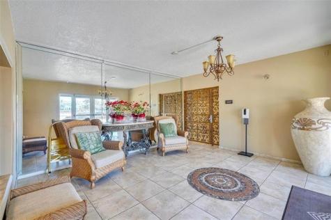1401 S Ocean Drive Hollywood FL 33019