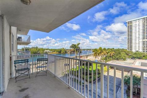 1401 S Ocean Drive Hollywood FL 33019