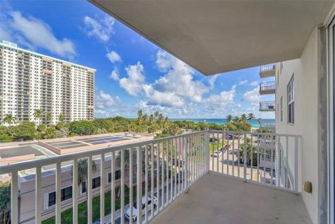 1401 S Ocean Drive Hollywood FL 33019