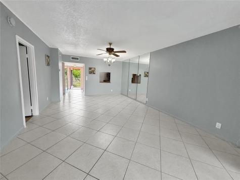 1035 Country Club Drive Margate FL 33063