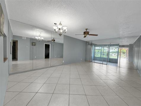 1035 Country Club Drive Margate FL 33063