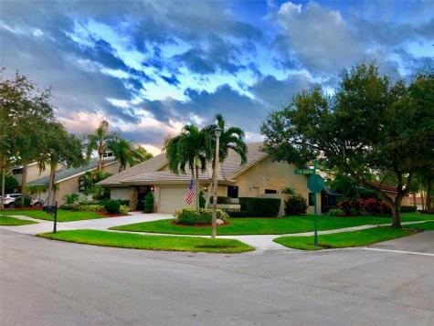 2662 NW 42nd Street Boca Raton FL 33434