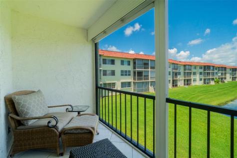 820 S Hollybrook Drive Pembroke Pines FL 33025