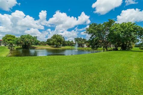 820 S Hollybrook Drive Pembroke Pines FL 33025