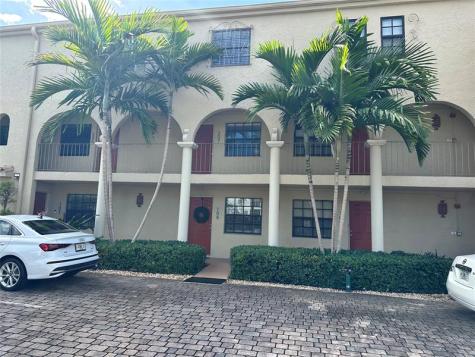 620 NE 28th Street Wilton Manors FL 33334
