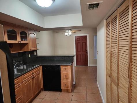 2624 NW 47th Terrace Lauderdale Lakes FL 33313