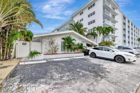 4548 N Ocean Lauderdale By The Sea FL 33313
