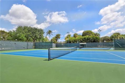 2602 Nassau Bend Coconut Creek FL 33066