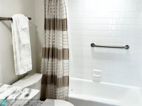 40 NE Plantation Road Stuart FL 34996