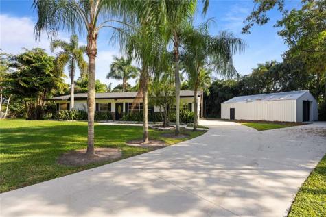 16900 SW 62nd Street Southwest Ranches FL 33331