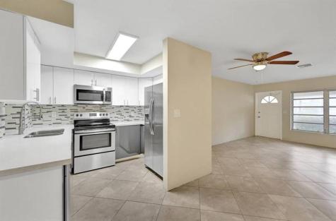 916 NE 18th Street Fort Lauderdale FL 33305