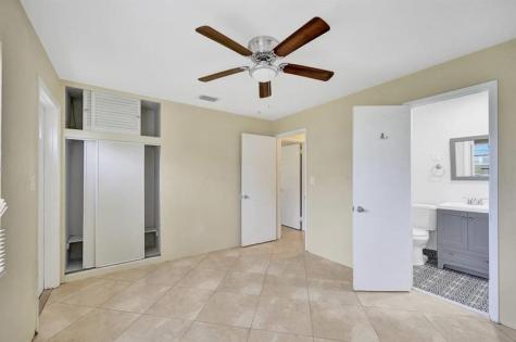 916 NE 18th Street Fort Lauderdale FL 33305
