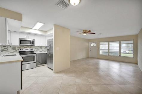 916 NE 18th Street Fort Lauderdale FL 33305