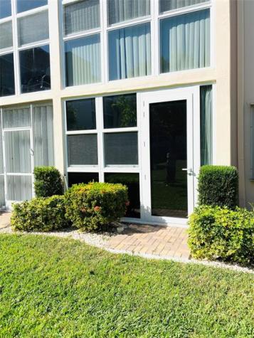 1481 S Ocean Boulevard Pompano Beach FL 33062