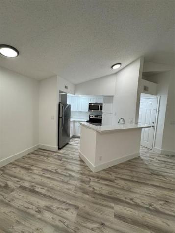 Plantation FL 33325