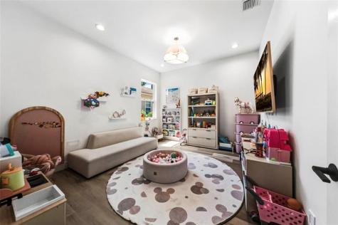 11064 Canary Island Court Plantation FL 33324