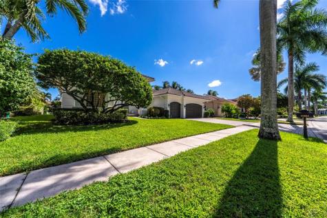 11064 Canary Island Court Plantation FL 33324
