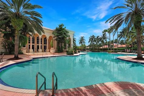 11064 Canary Island Court Plantation FL 33324