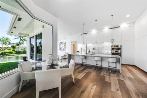 11064 Canary Island Court Plantation FL 33324