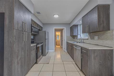 5602 Jefferson Street Hollywood FL 33023