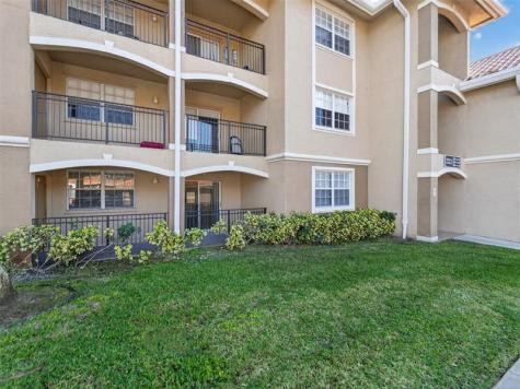 11700 SW 1st Street Pembroke Pines FL 33025