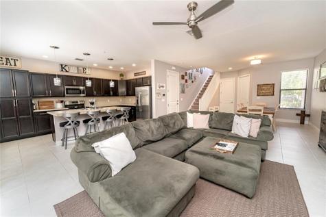 20938 NW 1st Street Pembroke Pines FL 33029