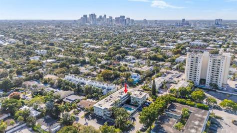1900 NE 8th Court Fort Lauderdale FL 33304