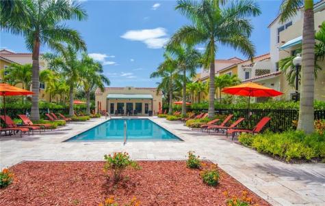 12408 NW 17ct Pembroke Pines FL 33028