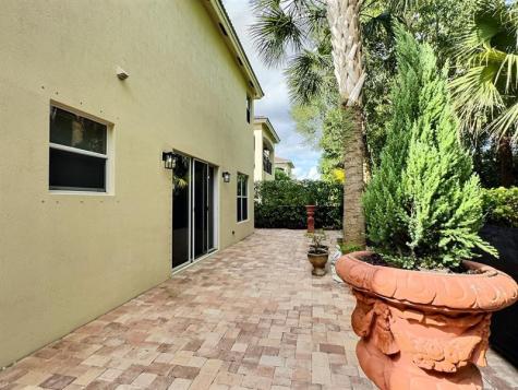 9183 Nugent Trail West Palm Beach FL 33411