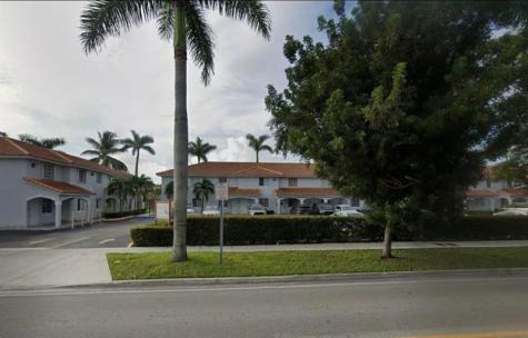 3526 W 76th Street Hialeah FL 33018