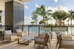 159 NE 6th Street Miami FL 33132