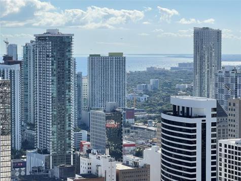 159 NE 6th Street Miami FL 33132