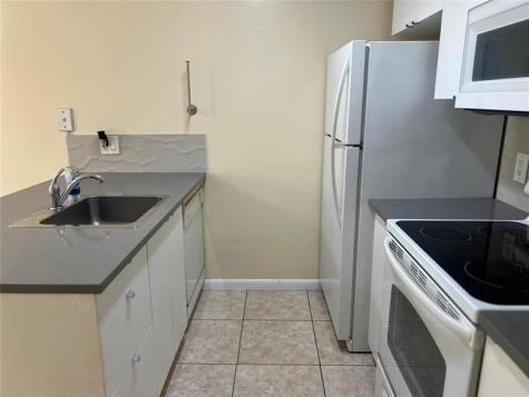 4481 W Mcnab Road Pompano Beach FL 33069