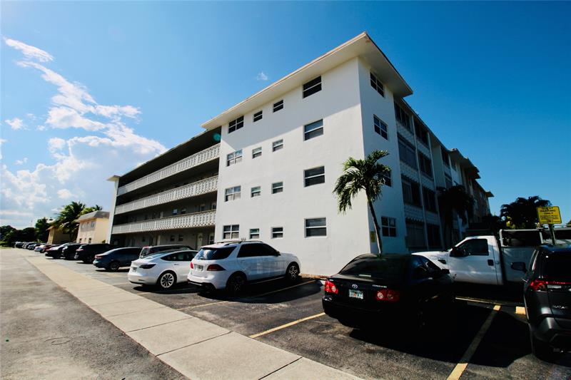 Hallandale Beach FL 33009