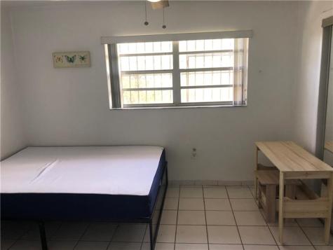 21 SW 109th Avenue Miami FL 33174