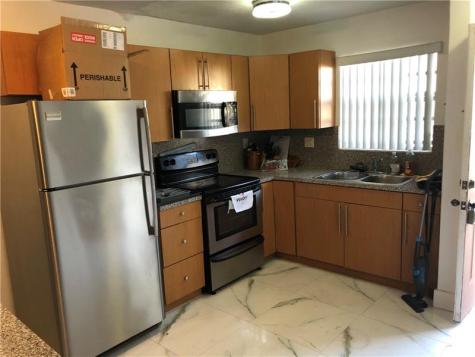 21 SW 109th Avenue Miami FL 33174