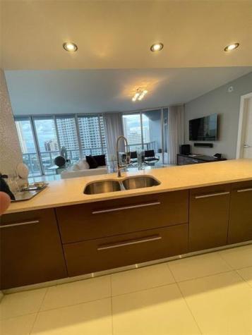 465 Brickell Avenue Miami FL 33131