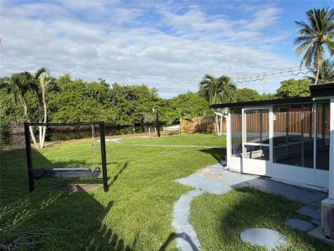 4697 SW 35th Avenue Fort Lauderdale FL 33312