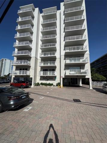 95 N Birch Road Fort Lauderdale FL 33304