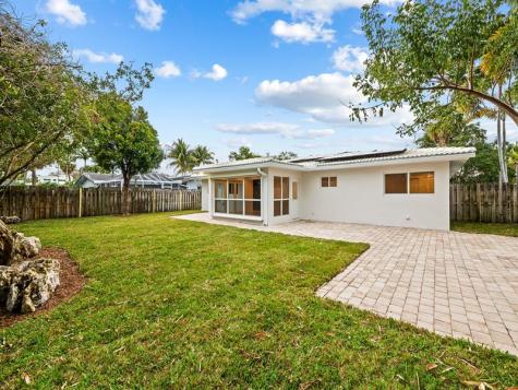 242 Lombardy Avenue Lauderdale By The Sea FL 33308
