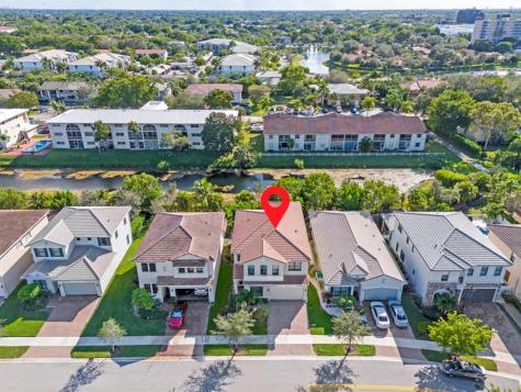 8870 NW 37th Drive Coral Springs FL 33065