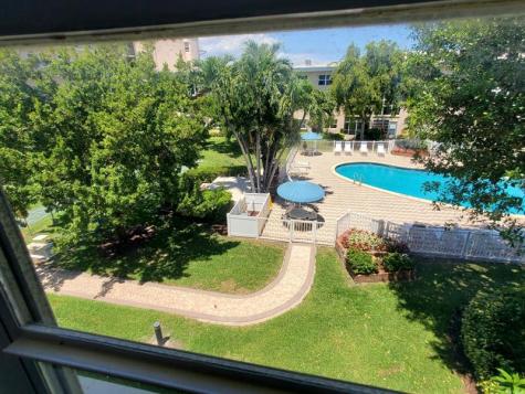1481 S Ocean Boulevard Lauderdale By The Sea FL 33062