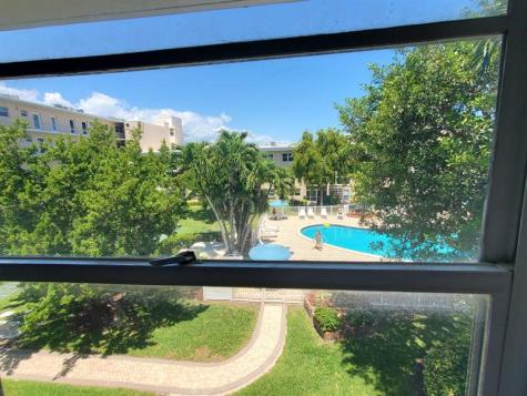 1481 S Ocean Boulevard Lauderdale By The Sea FL 33062