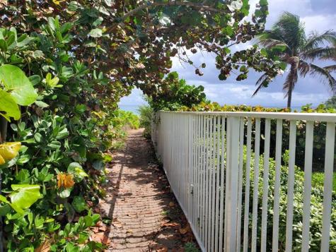 1481 S Ocean Boulevard Lauderdale By The Sea FL 33062
