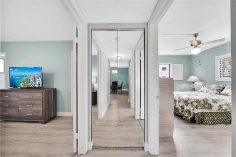 5250 Las Verdes Circle Delray Beach FL 33484